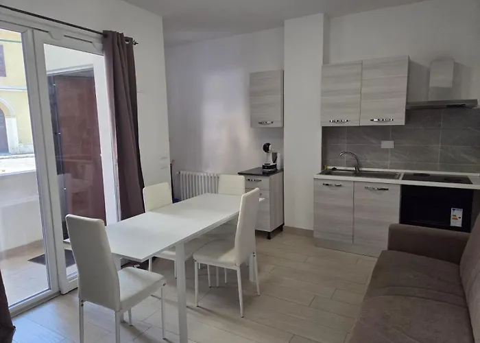 Morelli - Via Fratti 2 Appartement
